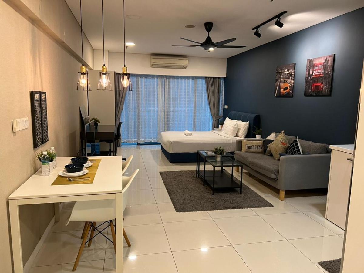 Summer Suites Near Klcc Kuala Lumpur Exterior photo